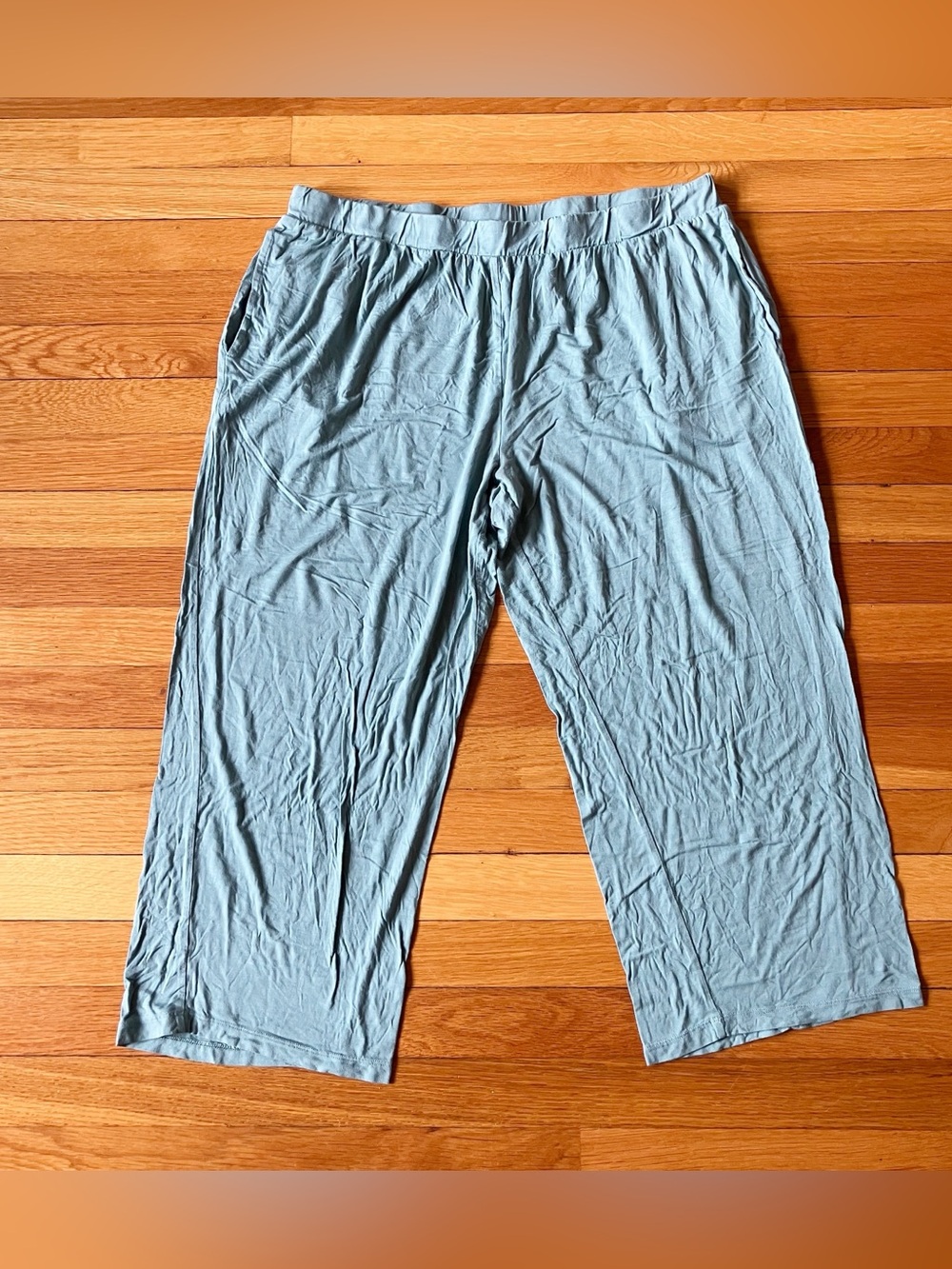 Kindred Bravely Green Bamboo Maternity Postpartum Aria Wide Leg Cropped Pants 1X